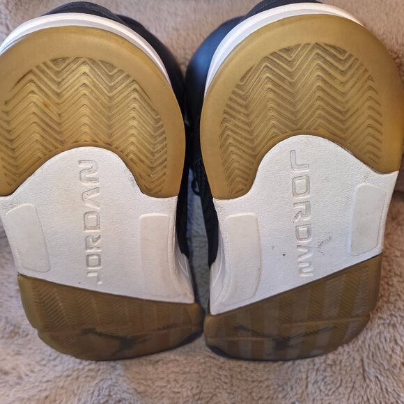 Air Jordan 5 Retro Bronze (136027-416) - Men's sz 13 - Picture 4 of 5